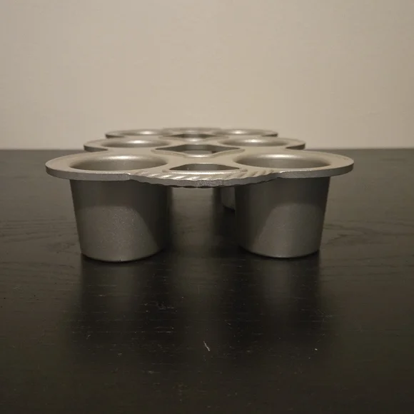 NORDIC WARE Popover Pan - Picture 3 of 8